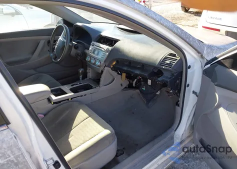 2009 Toyota Camry Le from USA, damaged, VIN 4T1BE46K79U807188